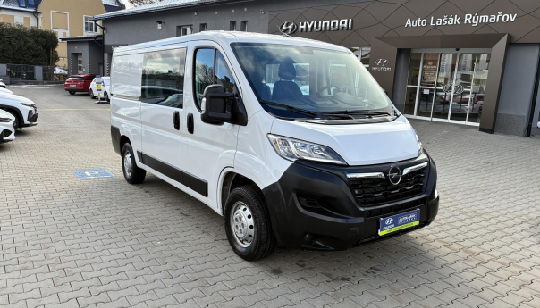 Opel Movano