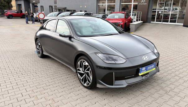 Hyundai Ioniq 6